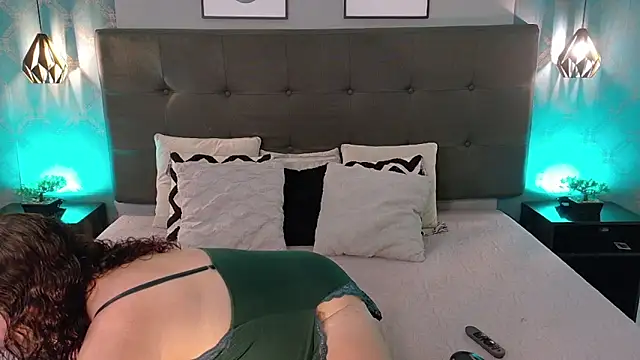 Madisonsmiith online show from October 15, 9:04 pm