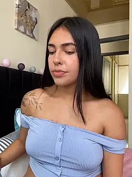 DaphneUwu online show from December 13, 5:54 pm