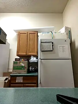 Snapshot of Hornybbw1978 chatting on December 3, 11:22 am Hornybbw1978 online show from December 3, 11:22 am