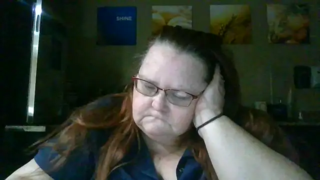 Snapshot of Hornybbw1978 chatting on January 3, 8:54 am Hornybbw1978 online show from January 3, 8:54 am