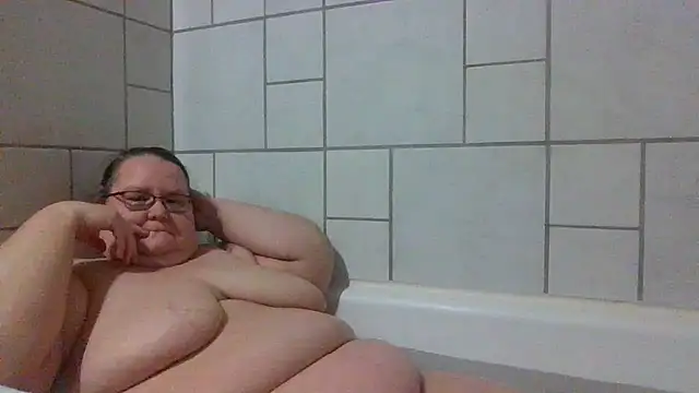 Snapshot of Hornybbw1978 chatting on March 22, 12:04 pm Hornybbw1978 online show from March 22, 12:04 pm