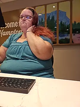 Hornybbw1978 online show from July 8, 5:23 am
