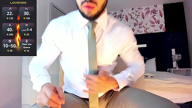 MarkWalker   online show from April 18, 11:14 am