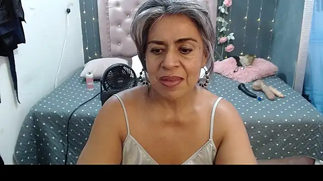 lalisha 96 online show from March 8, 10:45 pm