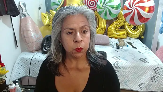 lalisha 96 online show from December 17, 12:05 am