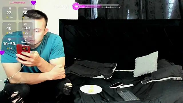 lissandthor13 online show from February 11, 4:35 pm