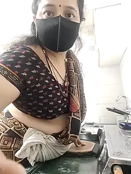 Snapshot of Riyasingh9 chatting on January 8, 3:51 am Riyasingh9 online show from January 8, 3:51 am