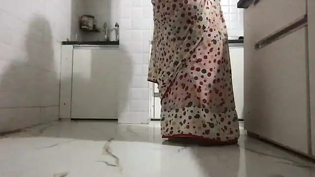 Riyasingh9 online show from March 15, 5:35 am