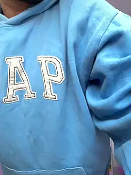 nicolas cox online show from April 8, 4:07 pm