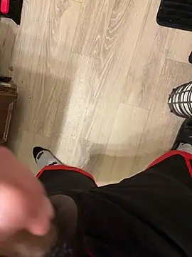 Snapshot of Nando49_ chatting on February 2, 6:45 am Nando49 online show from February 2, 6:45 am