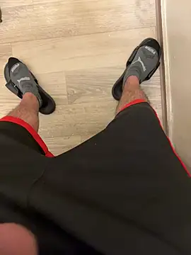 Snapshot of Nando49_ chatting on February 12, 6:19 am Nando49 online show from February 12, 6:19 am