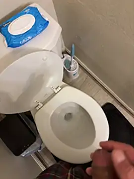 Snapshot of Nando49_ chatting on February 21, 11:17 pm Nando49 online show from February 21, 11:17 pm