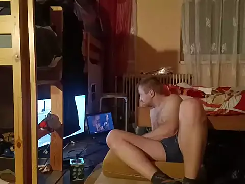 82liska online show from January 17, 3:00 am