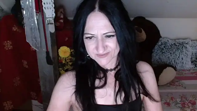DebraMilf online show from June 4, 1:33 am