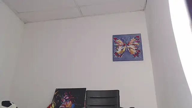 Snapshot of luciana_keating chatting on September 25, 7:39 pm luciana keating online show from September 25, 7:39 pm