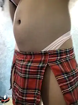 Snapshot of Charmoota_arab chatting on December 29, 3:03 pm Charmoota arab online show from December 29, 3:03 pm