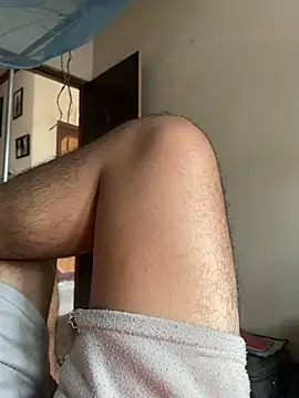 Snapshot of DreamerAsianGuy chatting on February 27, 9:11 am DreamerAsianGuy online show from February 27, 9:11 am