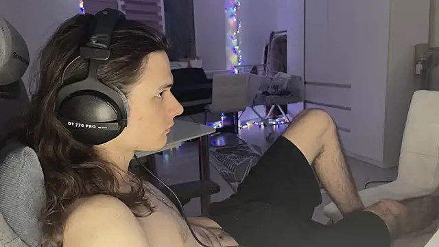 CandyChell online show from February 6, 6:22 pm