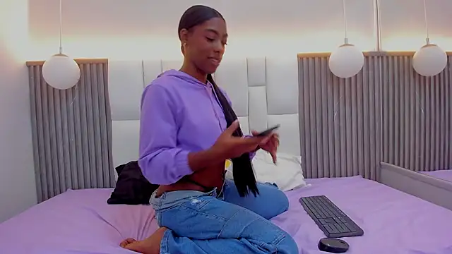 Snapshot of tyra_jackson chatting on September 23, 12:08 pm tyra jackson online show from September 23, 12:08 pm