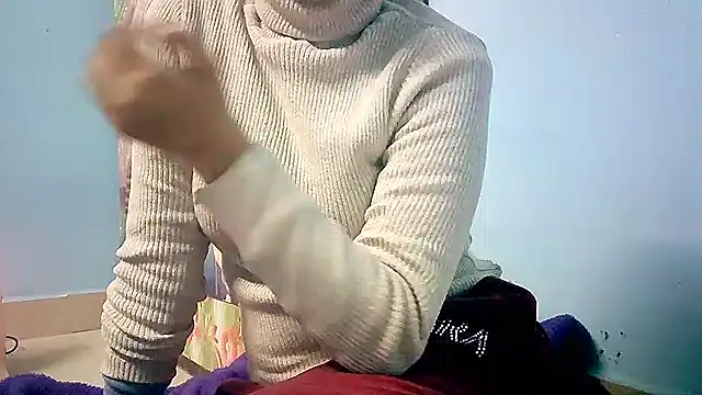 lovelydesi21 online show from January 11, 12:18 pm