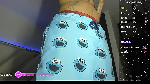 Snapshot of zack_isaac777 chatting on February 19, 6:00 am zack isaac777 online show from February 19, 6:00 am