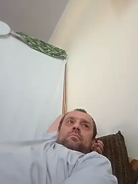 Snapshot of Roman0798 chatting on November 16, 1:06 pm Roman0798 online show from November 16, 1:06 pm