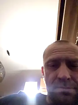 Snapshot of Roman0798 chatting on November 29, 1:19 am Roman0798 online show from November 29, 1:19 am