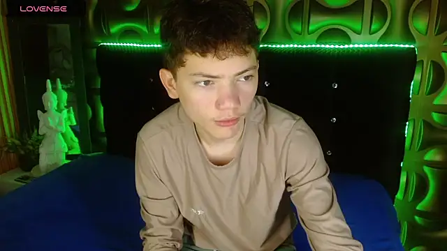 cruz dante online show from March 28, 7:24 pm