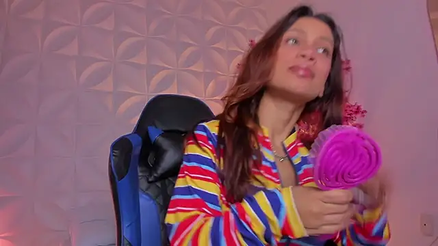 cora 22 online show from February 24, 12:58 pm