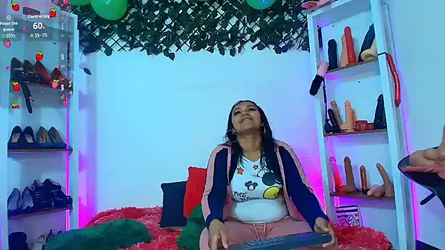 louise nails online show from April 7, 12:27 pm