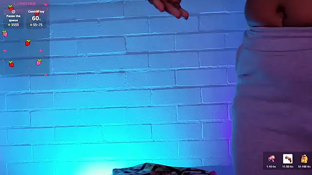 louise nails online show from April 21, 12:44 pm