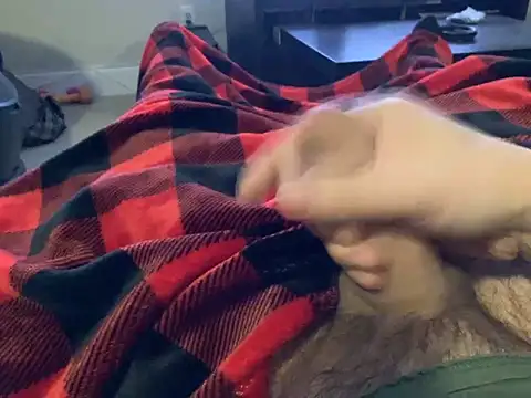 Snapshot of northcock87 chatting on December 24, 2:21 am northcock87 online show from December 24, 2:21 am