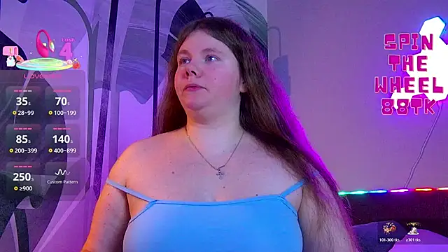 Snapshot of RubyValen chatting on December 3, 1:13 am RubyValen online show from December 3, 1:13 am