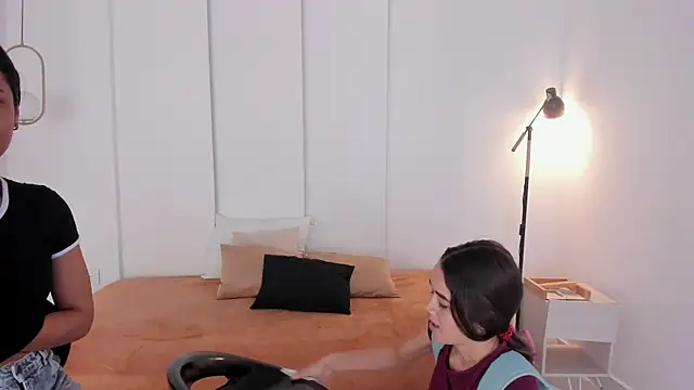 Snapshot of sexychanell_18 chatting on January 5, 12:42 pm sexychanell 18 online show from January 5, 12:42 pm