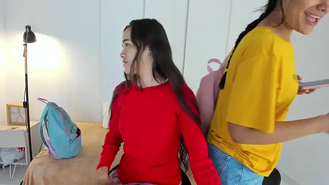 Snapshot of sexychanell_18 chatting on January 14, 12:35 pm sexychanell 18 online show from January 14, 12:35 pm