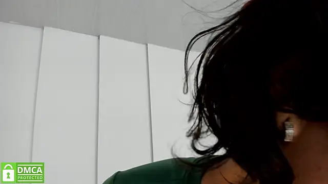 Snapshot of sexychanell_18 chatting on March 7, 6:54 pm sexychanell 18 online show from March 7, 6:54 pm