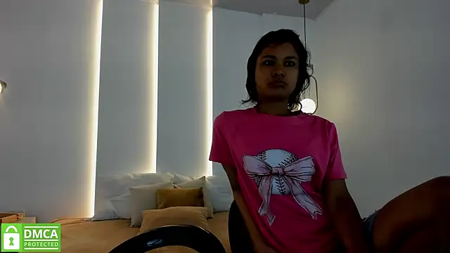 Snapshot of sexychanell_18 chatting on March 9, 12:31 pm sexychanell 18 online show from March 9, 12:31 pm