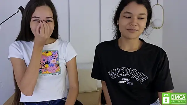 Snapshot of sexychanell_18 chatting on September 22, 1:02 pm sexychanell 18 online show from September 22, 1:02 pm