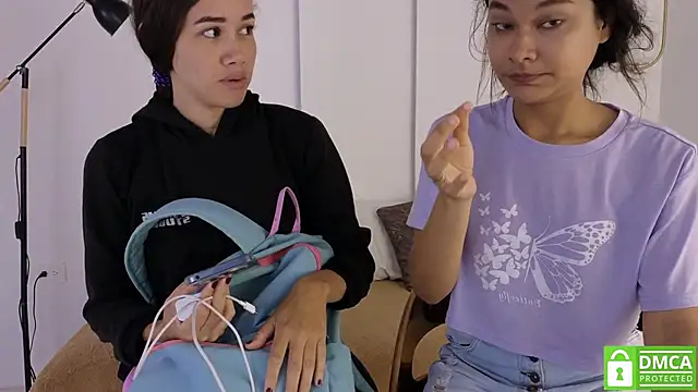 Snapshot of sexychanell_18 chatting on September 23, 12:52 pm sexychanell 18 online show from September 23, 12:52 pm