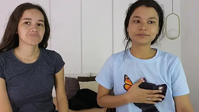 Snapshot of sexychanell_18 chatting on October 26, 1:17 pm sexychanell 18 online show from October 26, 1:17 pm