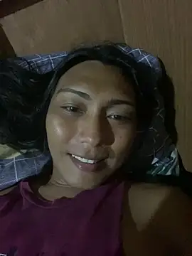 Snapshot of Topangel69 chatting on May 22, 2:22 pm Topangel69 online show from May 22, 2:22 pm