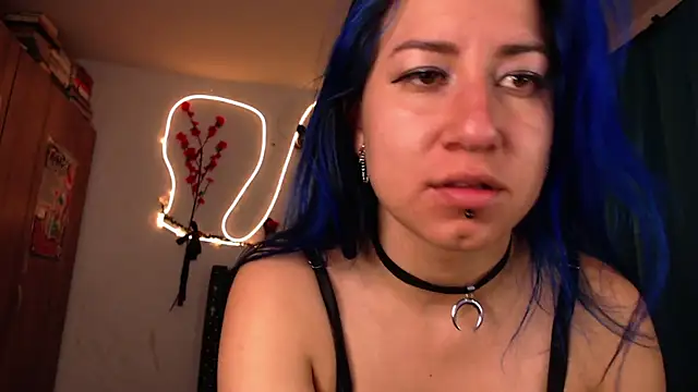 pussytight pervert online show from February 21, 11:54 pm