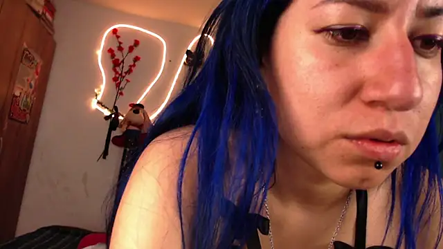 pussytight pervert online show from March 7, 12:26 am