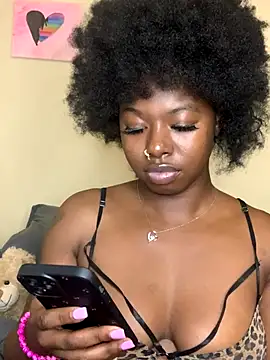 Snapshot of TinyBlazian901 chatting on September 30, 5:56 am TinyBlazian901 online show from September 30, 5:56 am