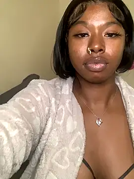 Snapshot of TinyBlazian901 chatting on October 4, 8:18 pm TinyBlazian901 online show from October 4, 8:18 pm