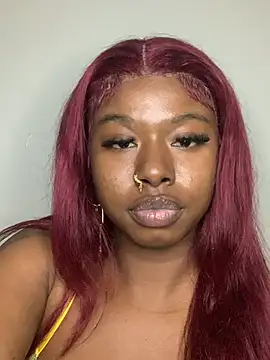 Snapshot of TinyBlazian901 chatting on February 2, 4:11 am TinyBlazian901 online show from February 2, 4:11 am