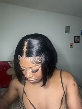 Snapshot of TinyBlazian901 chatting on February 17, 5:15 am TinyBlazian901 online show from February 17, 5:15 am