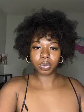 TinyBlazian901 online show from June 11, 3:04 am