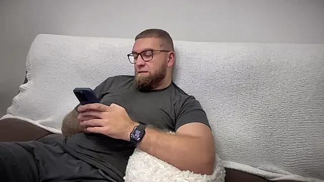 Bear bear  online show from December 19, 3:51 am