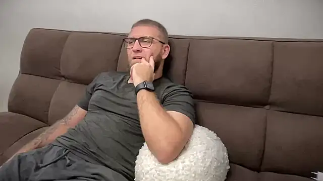 Bear bear  online show from December 28, 1:28 pm